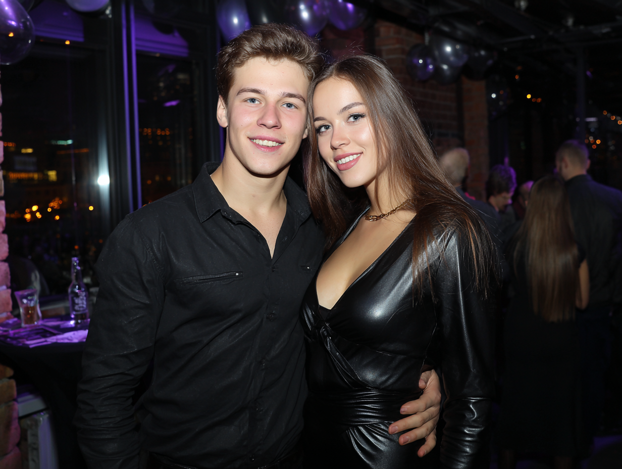 Парни и девушки из Электросталя