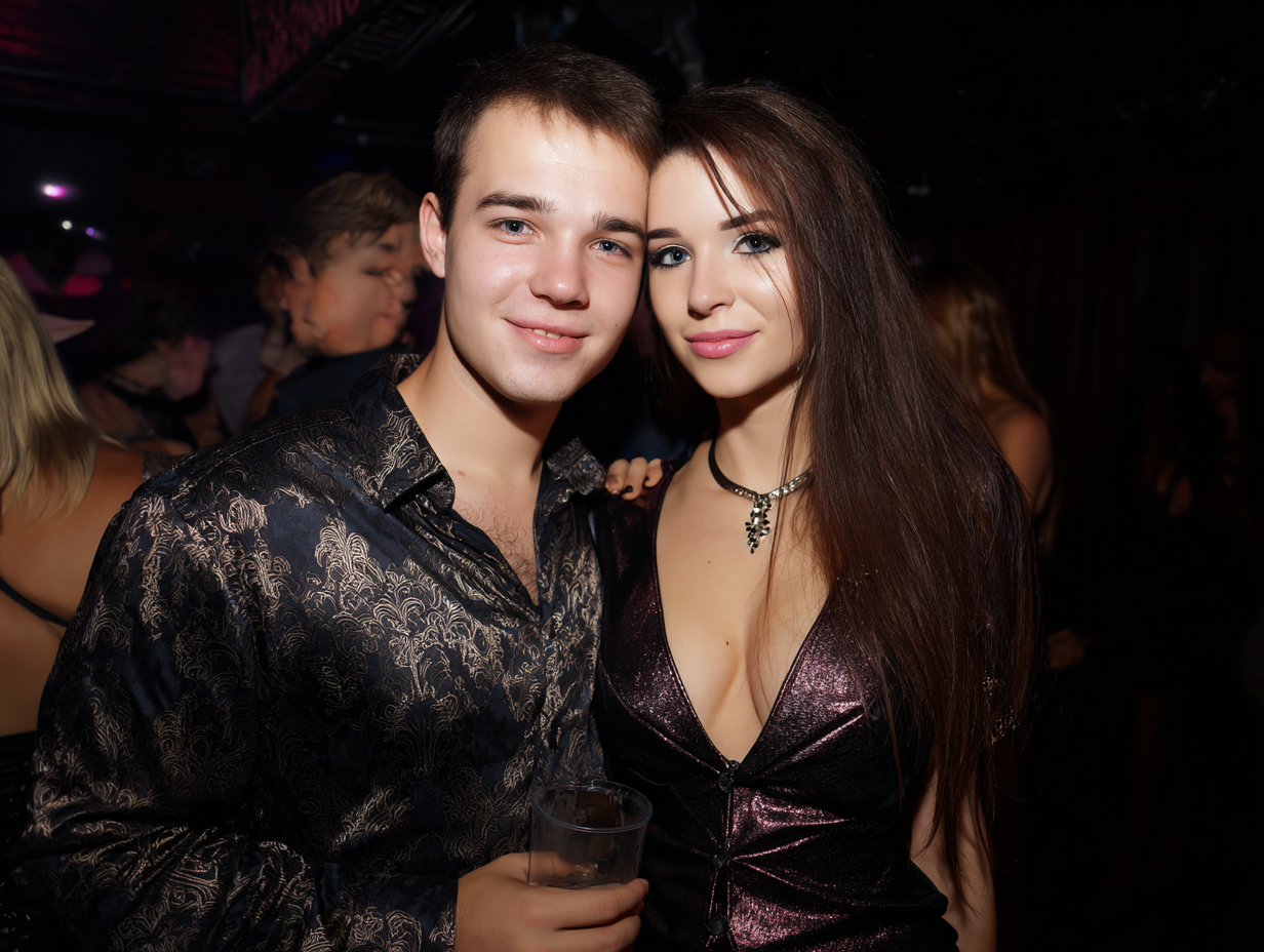 Парни и девушки из Новокузнецка