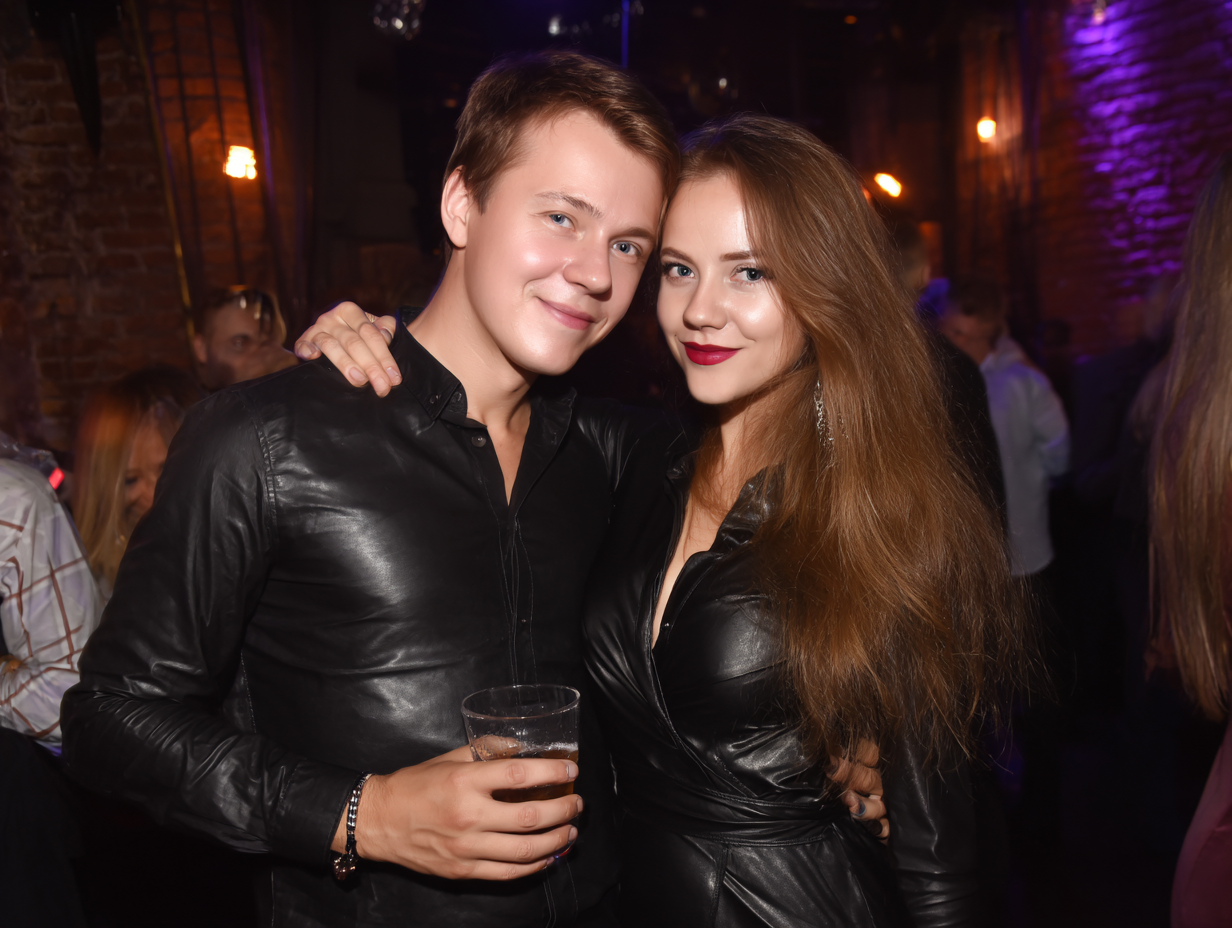 Парни и девушки из Тулы