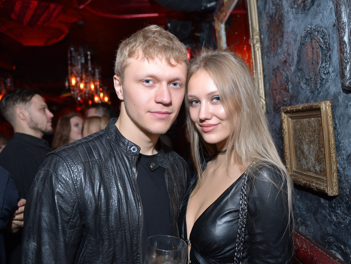 Парни и девушки из Якутска